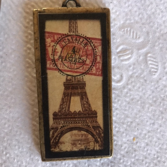 Set of 4 pendants for jewelry making 2 of the Eiffel tower of Paris and 2 crowns - Picture 11 of 14